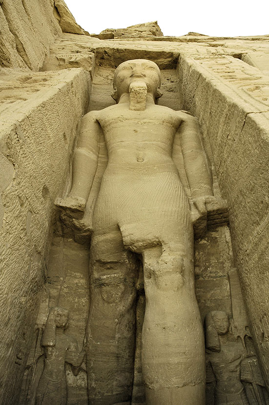  Rameses II, Temple of Hathor and Nefertari. 